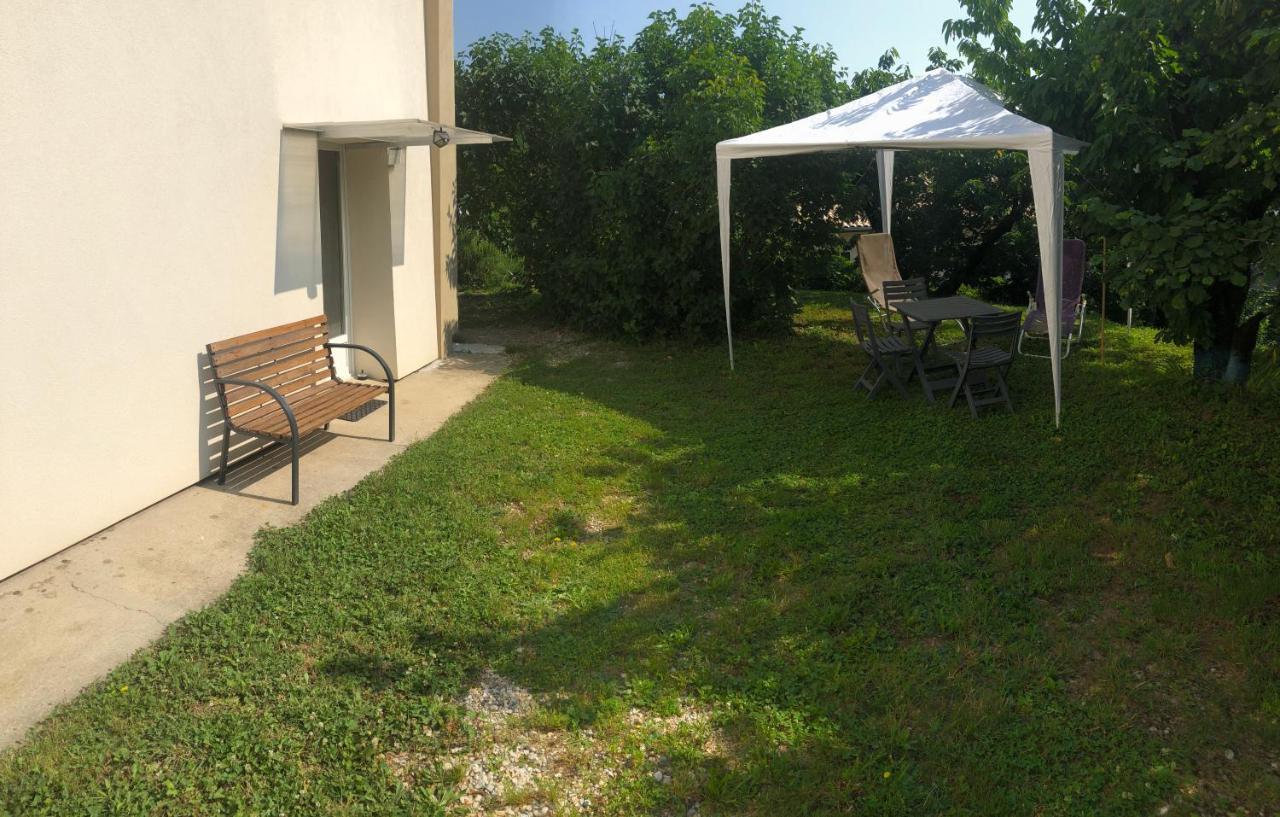 Apartment Le Pti Logis Laveyron